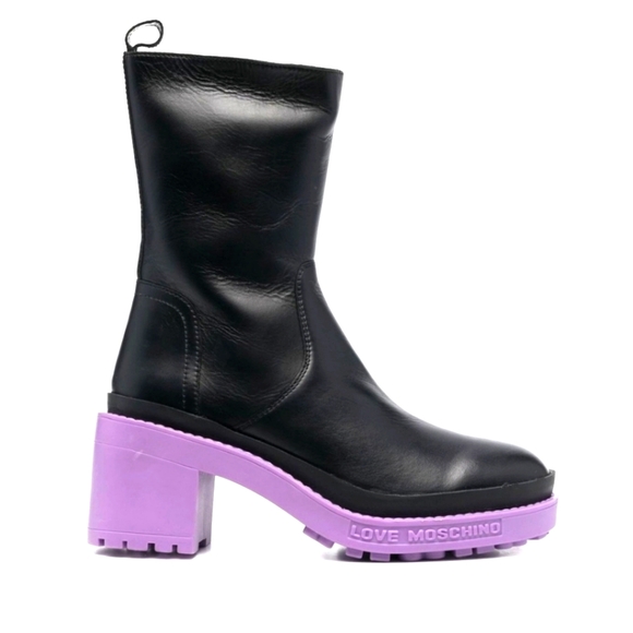 Love Moschino NWT debossed logo 70 mm leather boots - Picture 2 of 9